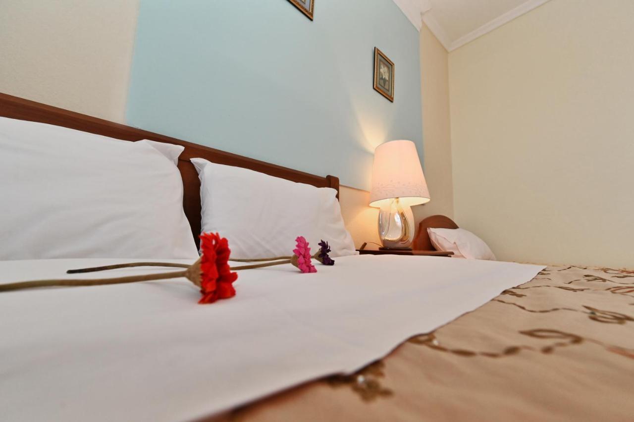 Dionisos Palms Apartments 팔랄리아 디오니시우 외부 사진