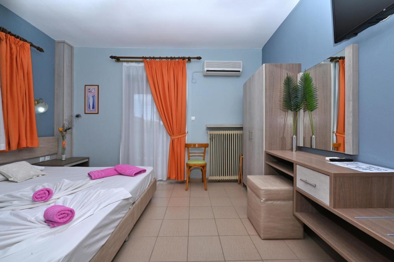 Dionisos Palms Apartments 팔랄리아 디오니시우 외부 사진