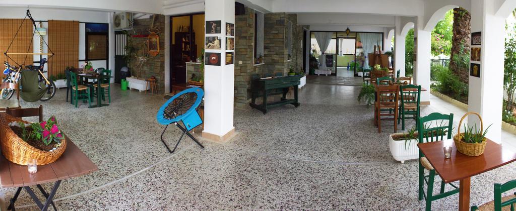 Dionisos Palms Apartments 팔랄리아 디오니시우 외부 사진