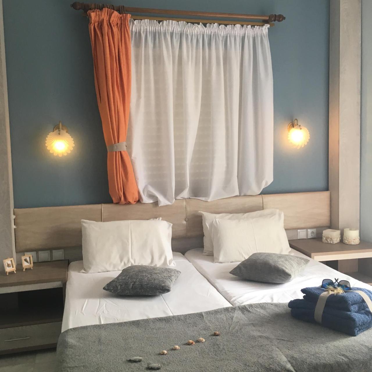 Dionisos Palms Apartments 팔랄리아 디오니시우 외부 사진